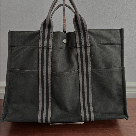 Authentic Hermès Fourre Tout MM Tote Bag Black Gray Canvas Classic & Chic - Picture 1 of 12